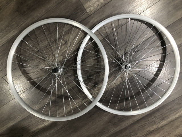 New 27x1 1/4” (630x18) Vintage Road Bike Aluminum Wheels Rim 27” in Frames & Parts in Oshawa / Durham Region