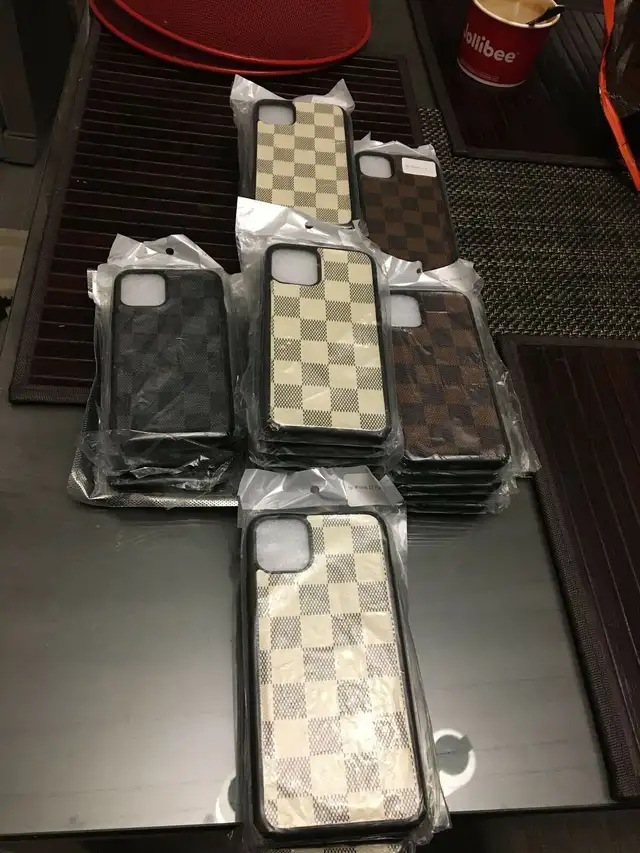 iPhone 11 iPhone 11 pro iPhone 11 pro max case protector  in Cell Phone Accessories in Calgary - Image 2