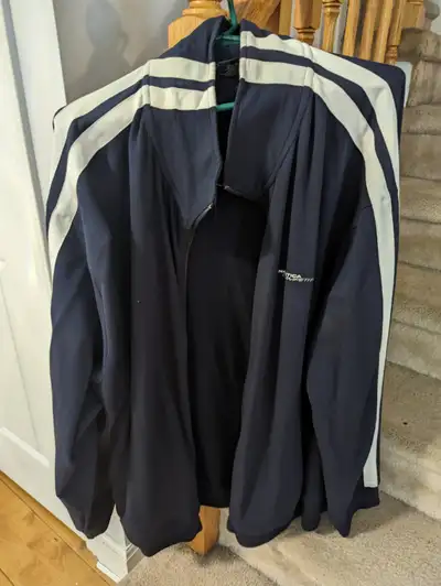 I am offering for sale a NEW Nautica Competition Men's XXL Dark Blue/White Jacket. I'm asking for $4...