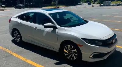 An offer is pending so the car may not be available. 2019 Honda Civic EX. Automatic, 33,000km, AC, S...