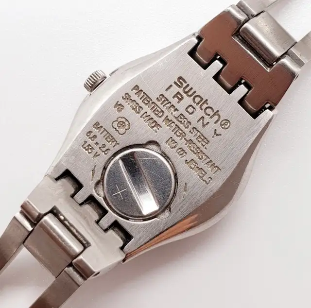 Montre Swatch Irony in Jewellery & Watches in City of Montréal - Image 3