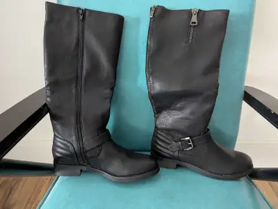 New Steve Madden Women's Boots, View more