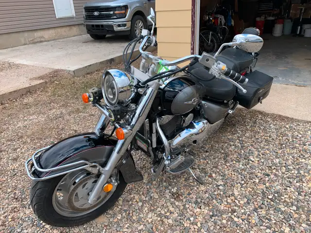2005 Suzuki Boulevard c90 in Street, Cruisers & Choppers in Regina - Image 4