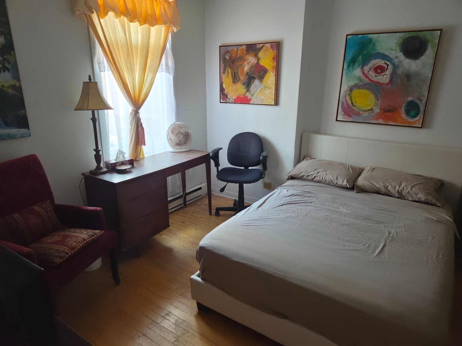Furnished  room Hochelaga-Maisonneuve 650$ September 1st 2026... — photo 1