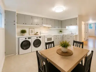 • Available July 1st • Large and bright 3½ apartment • Quiet and safe neighborhood • Less than 1 km...