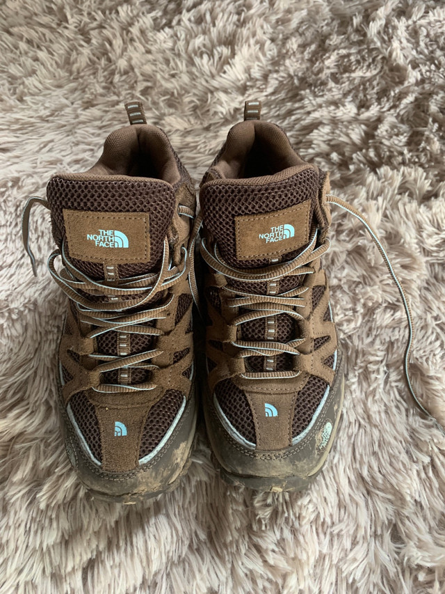 North Face hiking boots sz 7 in Women's - Shoes in Hamilton