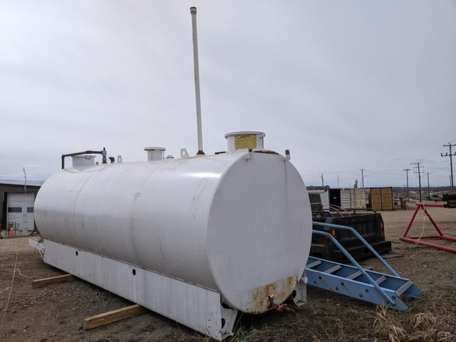 #24DF-10,000 Litre Double Wall Fuel Tank in Other in Regina - Image 2