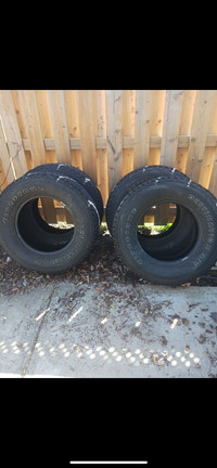 Set of 4 - 31in Firestone Tires