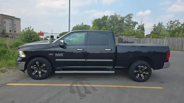 Certified 2016 Ram 1500 Big Horn in Cars & Trucks in Guelph - Image 3
