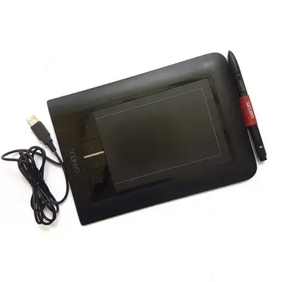 WACOM BAMBOO PEN & TOUCH - CTH-460 MULTITOUCH PEN TABLET BAMBOO PEN & TOUCH COMBINES THE BENEFITS OF...