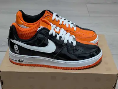 DS Nike "Halloween" Air Force 1 Low - Size 8, View more