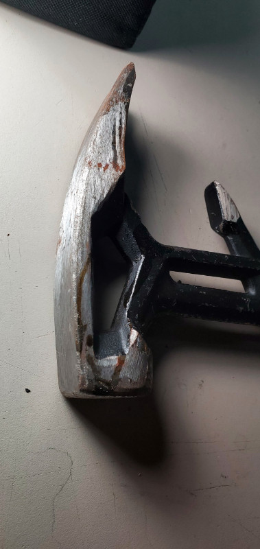 Fiskars 751400-1001 Pro Wrecking bar Hammer 18" in Hand Tools in London - Image 4