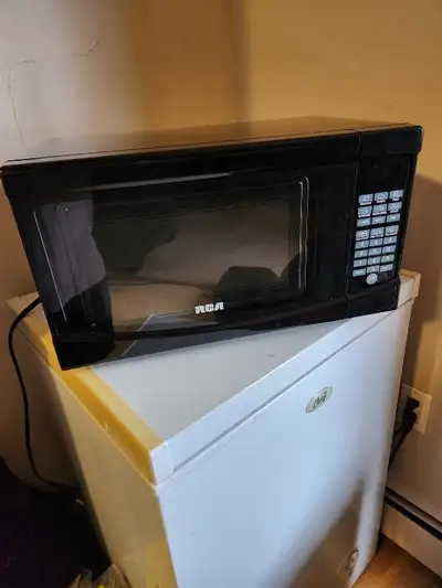 Rca 900w Microwave, View more