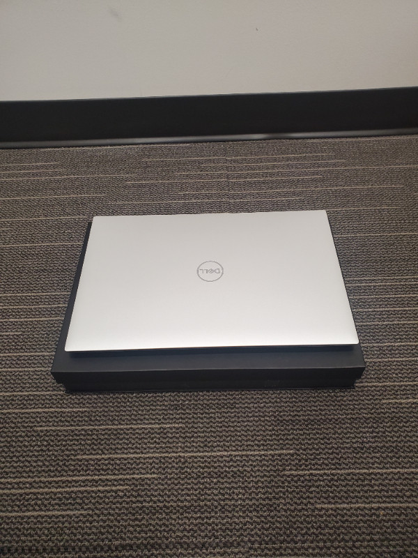 XPS 17 9700 Laptop by DELL in General Electronics in City of Toronto