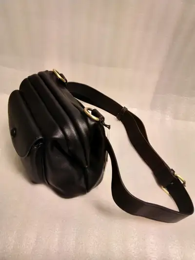 Coach, Kenneth Cole, Little Burgundy and more brand new bags $45