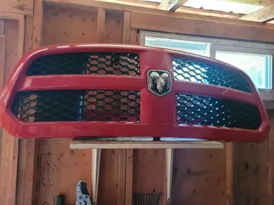 Dodge Ram grill & headlights in very good condition $300. I'm posting this fir my father so if you h...