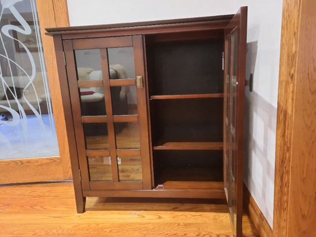 WOOD CUPBOARD WITH GLASS DOORS in Hutches & Display Cabinets in City of Toronto - Image 3