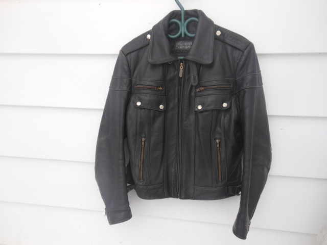 manteau  cuir harley davidson grandeur 38 dans Hommes  à Longueuil/Rive Sud