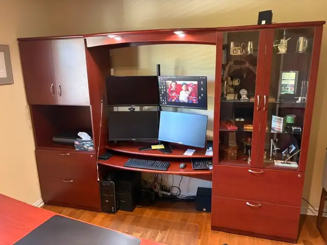 Superb office furniture made in Quebec