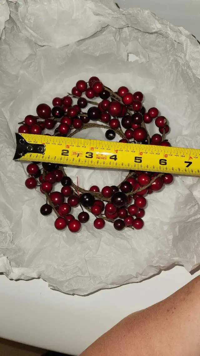 Christmas decoration in Holiday, Event & Seasonal in Ottawa - Image 3