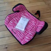 Youth booster seat