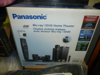 Panasonic Surround  Blue Ray/DVD Home Theater Package