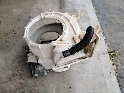 Selling Nissan 240sx blower motor w/ case (assembly) out of a 93, fits 87-93 s13 240sc coupe hatchba...