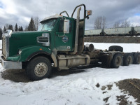 Freightliner Coronado tridem log truck(inoperable) for sale