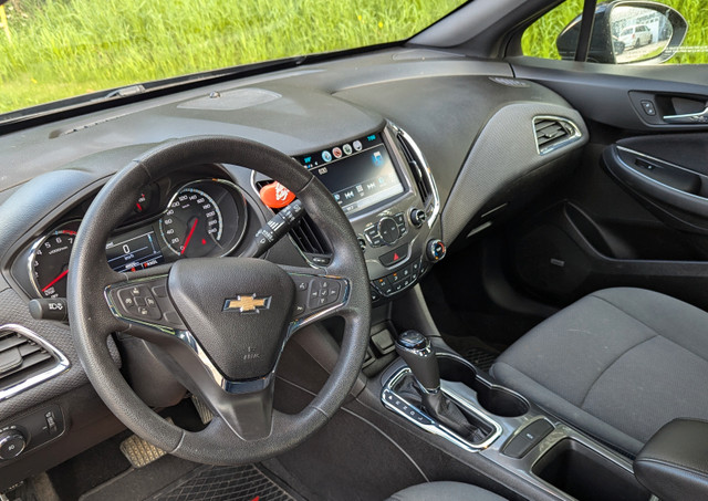 2018 Chevrolet Cruze RS Redline Edition in Cars & Trucks in Edmonton - Image 2