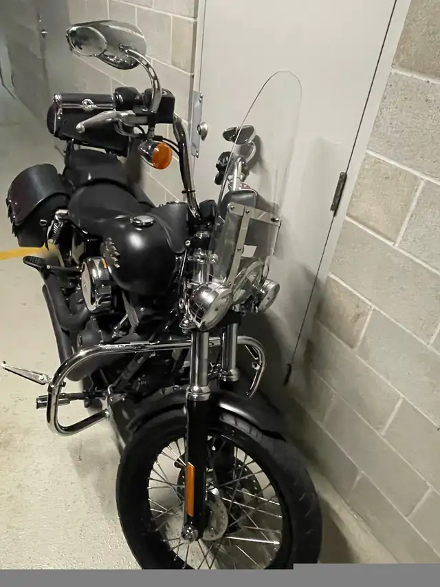 2014 Harley, FXDB 103, Street Bob in Street, Cruisers & Choppers in Kelowna - Image 8