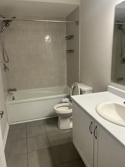 Location: Megrez Way, Nepean, K2J 6S9 Townhouse with 3-bedrooms, 2.5 baths, main floor den, and unfi...