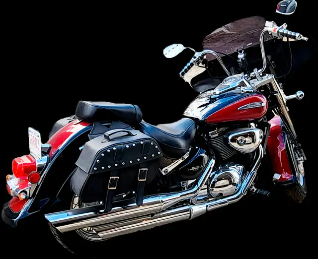 01 suzuki vl800 in Street, Cruisers & Choppers in Edmonton - Image 2