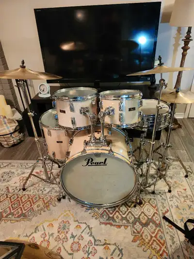 Vintage 5 pc. Pearl drums (Japan), hardware, new Zildjian cymbal, View more