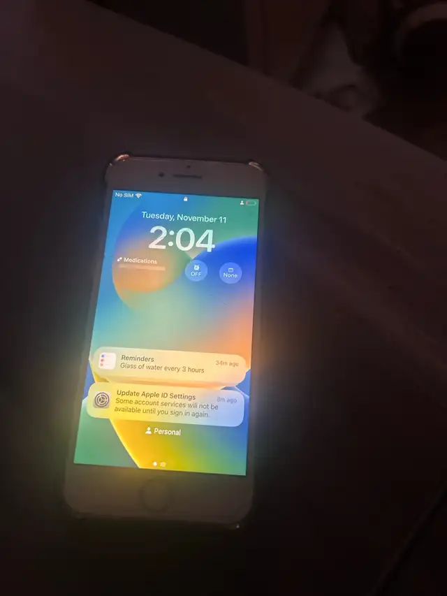 iPhone 6 in General Electronics in Calgary - Image 2