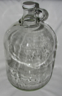 Vintage 1 Gallon Clear Glass Jug Bottle Finger Loop Handle & Lid