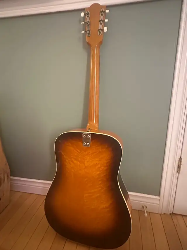 framus Texan acoustic guitar in Guitars in Moncton - Image 5