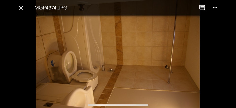 3 bedroom renovated house 4