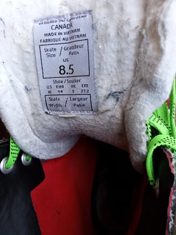ccm jetspeed ft460 senior hockey skates sz.8.5 skate $80 Width D in Hockey in City of Toronto - Image 4