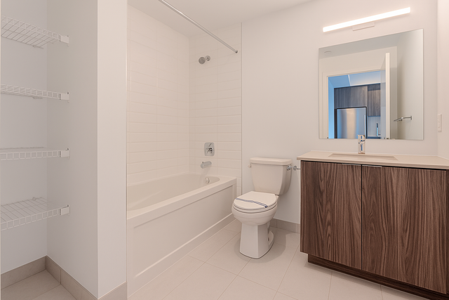 For Rent - 1 Bed 1 Bath in Long Term Rentals in Oakville / Halton Region - Image 3