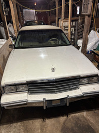 1986 Cadillac sedan deville 