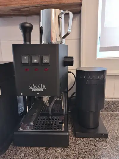 Gaggia Classic Pro Black w/Fellow Opus conical grinder, View more