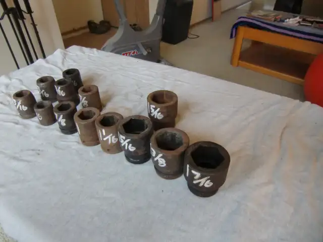 Misc Sockets 3/4 dr in Hand Tools in Edmonton - Image 3
