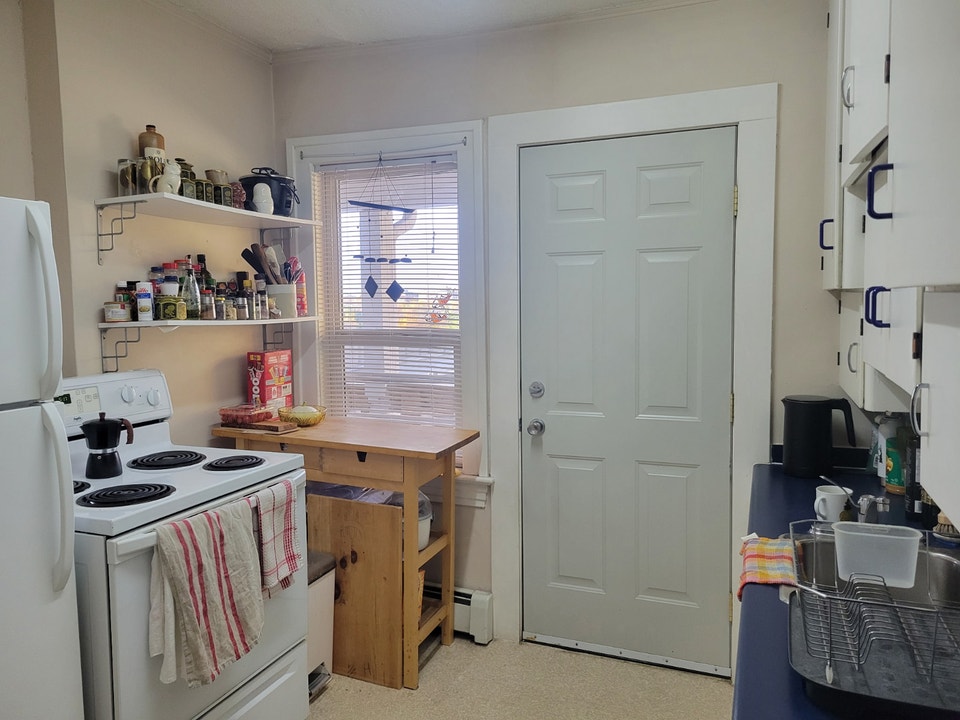 1 Bedroom Apartment in Nutana 5