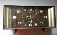 Vintage Rare Retro Sabre Japanese 2 Jewel Wind-Up Alarm Clock.