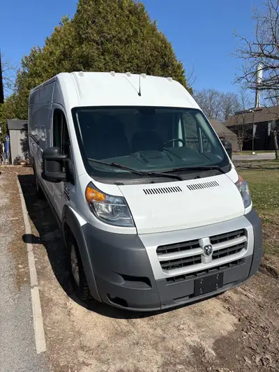 Selling 2014 Ram Promaster 3500.