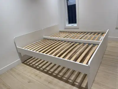 twin beds, View more