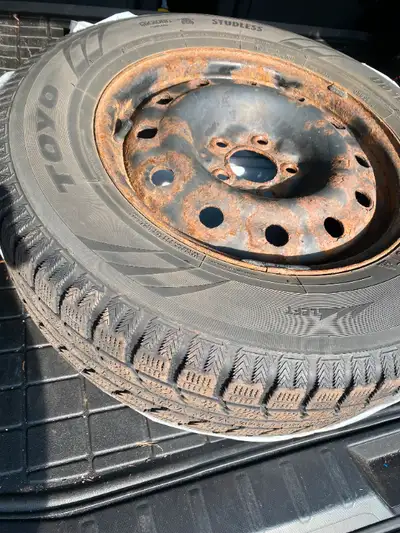 215/70 16” Toyo Observe GSI5 tires with 5 bolt rims, 6/32 tread remaining so probably just one seaso...