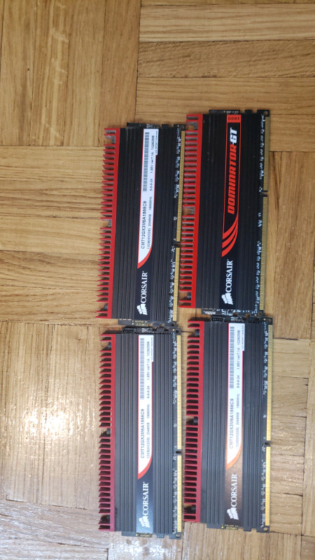 Corsair Dominator GT DDR3 2GigX4 , 8gig total dans Composants de système  à Laval/Rive Nord