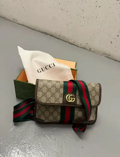 Gucci Women's bag, View more