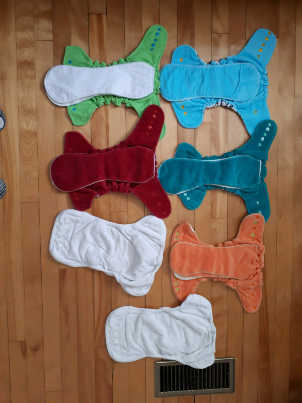 7 one-size fitted diapers in Bathing & Changing in Ottawa - Image 2